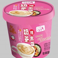 奶茶贈(zèng)米飯 蜜桃烏龍味奶茶贈(zèng)香菇牛肉味米飯